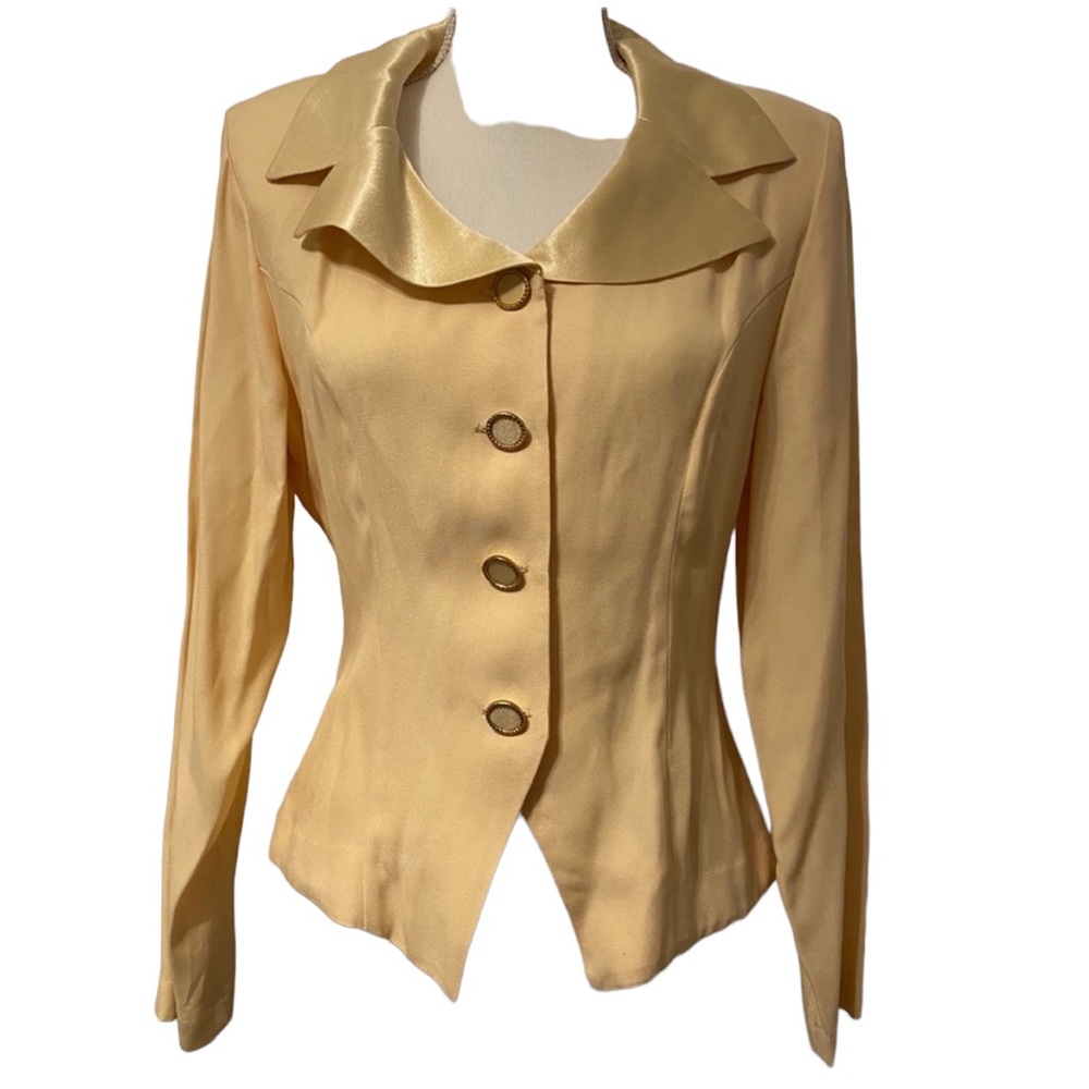 Scarlett Vintage 90s Yellow Button Padded Jacket